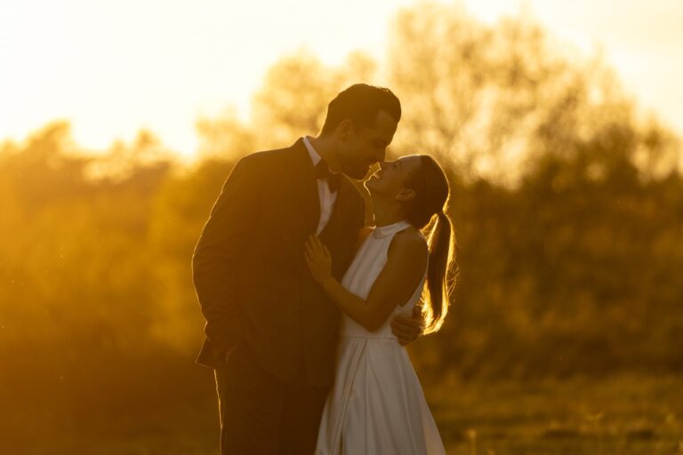 After-Wedding-Shooting im Sonnenuntergang